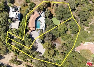 13355 Mulholland Drive, Beverly Hills, CA 90210