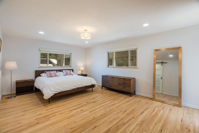 630 Sierra Drive SE, Albuquerque, NM 87108