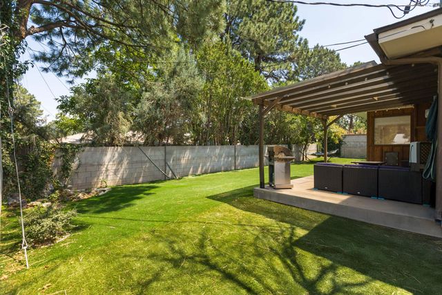 630 Sierra Drive SE, Albuquerque, NM 87108