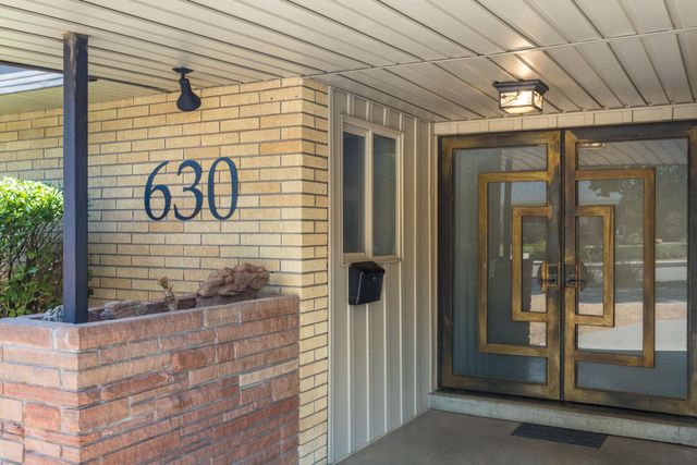 630 Sierra Drive SE, Albuquerque, NM 87108