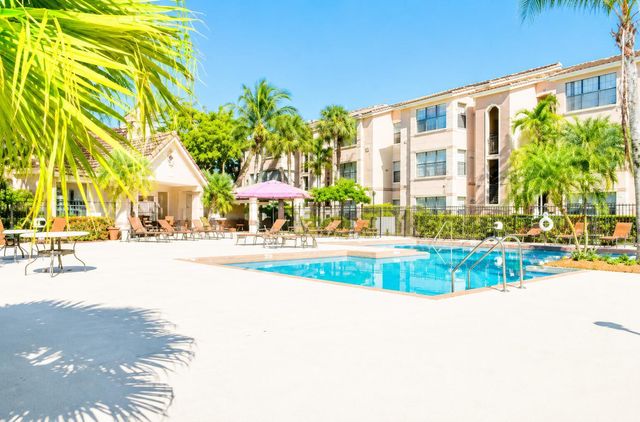 2986 S UNIVERSITY Drive 8203, Davie, FL 33328