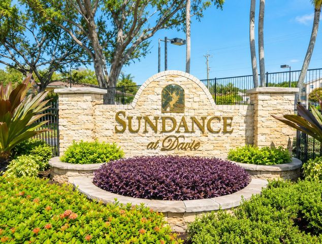 2986 S UNIVERSITY Drive 8203, Davie, FL 33328