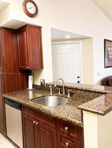 2986 S UNIVERSITY Drive 8203, Davie, FL 33328