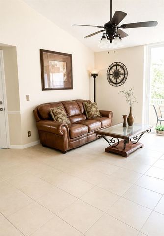 2986 S UNIVERSITY Drive 8203, Davie, FL 33328
