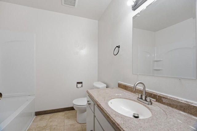 1712 McKinley STREET, New Holstein, WI 53061