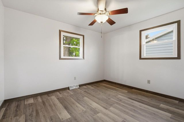 1712 McKinley STREET, New Holstein, WI 53061