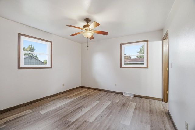 1712 McKinley STREET, New Holstein, WI 53061