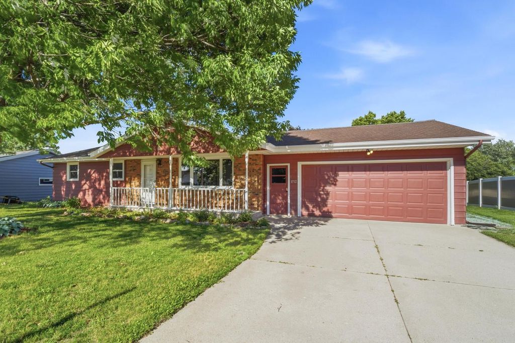 1712 McKinley STREET, New Holstein, WI 53061