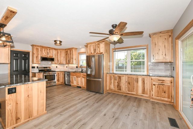 152 Andrea AVENUE, Darien, WI 53114