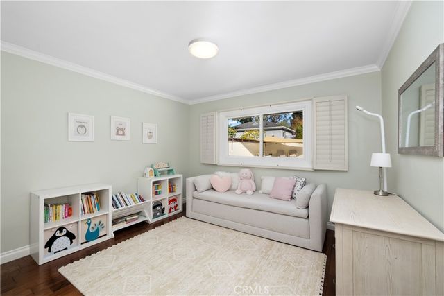 3611 Grayburn Road, Pasadena, CA 91107