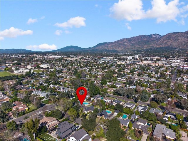 3611 Grayburn Road, Pasadena, CA 91107