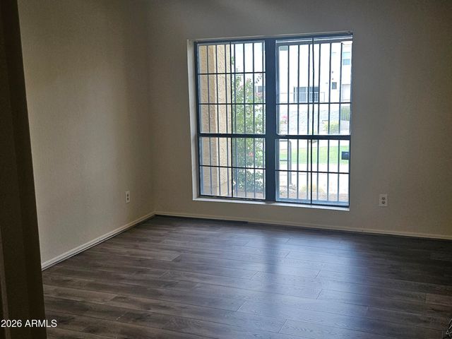 8202 N 21ST Drive B102, Phoenix, AZ 85021