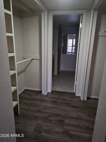 8202 N 21ST Drive B102, Phoenix, AZ 85021