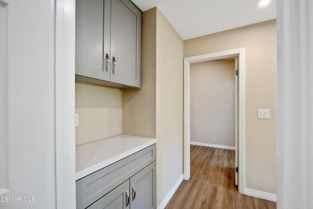 5530 Spanish Oak Lane F, Oak Park, CA 91377