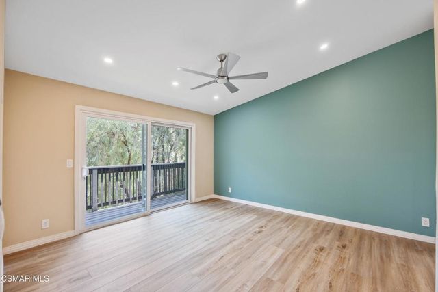 5530 Spanish Oak Lane F, Oak Park, CA 91377