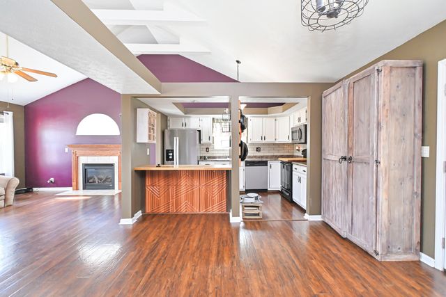 7357 Ironwood Way, Burlington, KY 41005