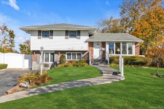 3 Gardenia Drive, Commack, NY 11725