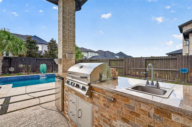 28122 Harper Meadow Lane, Fulshear, TX 77441