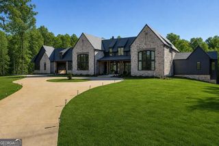 8445 Serenbe Road, Chattahoochee Hills, GA 30268