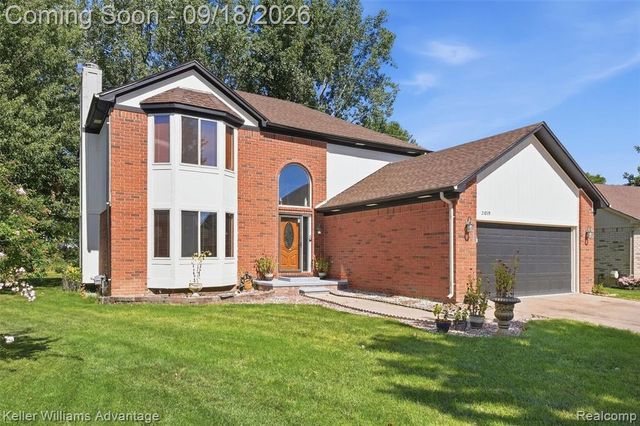 21019 Birchwood Lane, Macomb, MI 48044
