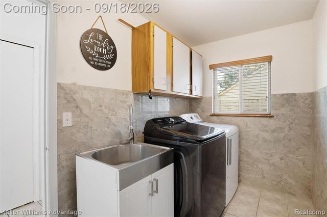 21019 Birchwood Lane, Macomb, MI 48044
