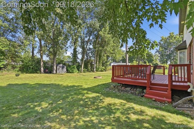 21019 Birchwood Lane, Macomb, MI 48044