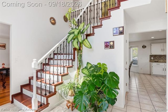 21019 Birchwood Lane, Macomb, MI 48044