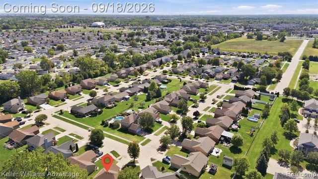 21019 Birchwood Lane, Macomb, MI 48044