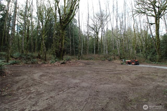 6509 NE Sid Price Road, Poulsbo, WA 98370