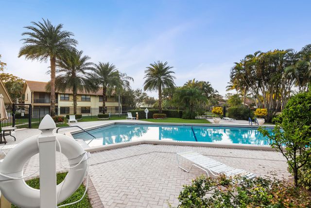 12979 Pennypacker Trail 26, Wellington, FL 33414