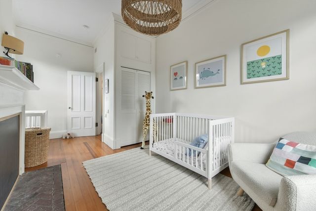 285 Clarendon St 3, Boston, MA 02116