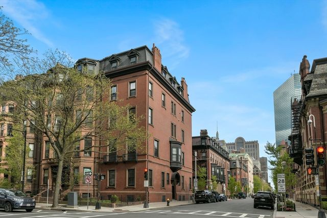 285 Clarendon St 3, Boston, MA 02116