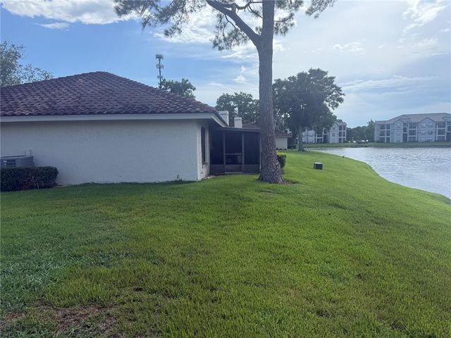 18425 AINTREE COURT, Tampa, FL 33647