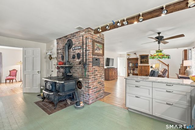 628 Route 148, Killingworth, CT 06419