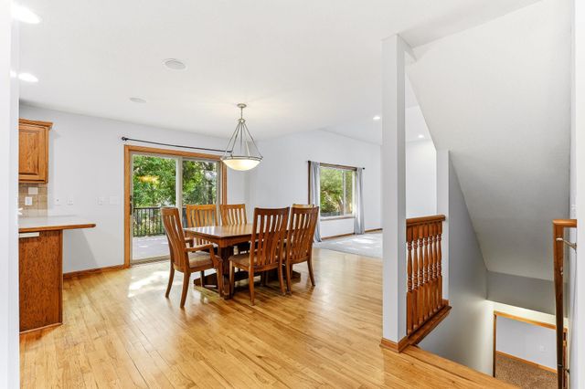 9918 Kiwi Avenue N, Brooklyn Park, MN 55443