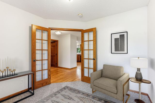 9918 Kiwi Avenue N, Brooklyn Park, MN 55443