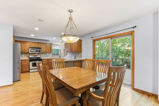 9918 Kiwi Avenue N, Brooklyn Park, MN 55443