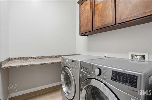 6702 Aretino Way, Bakersfield, CA 93306