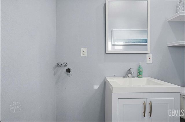 6702 Aretino Way, Bakersfield, CA 93306