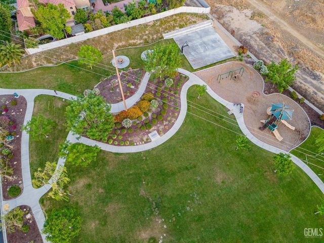 6702 Aretino Way, Bakersfield, CA 93306