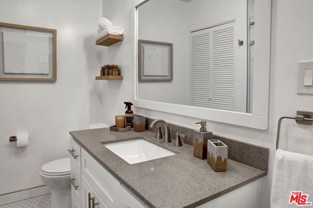 7300 Franklin Avenue 346, Los Angeles, CA 90046