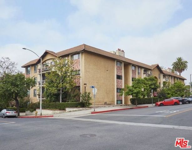 7300 Franklin Avenue 346, Los Angeles, CA 90046