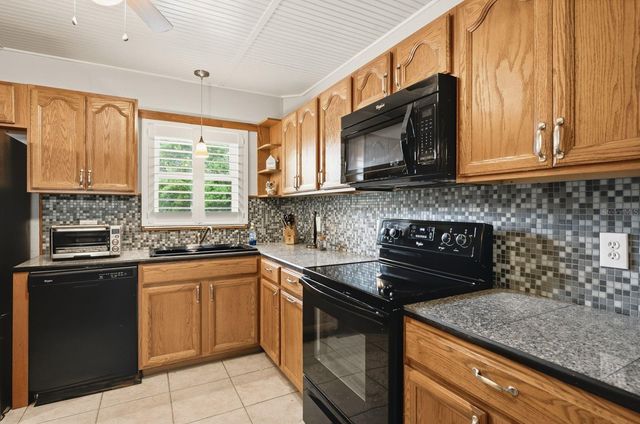 2440 WORLD PARKWAY BOULEVARD 34, Clearwater, FL 33763