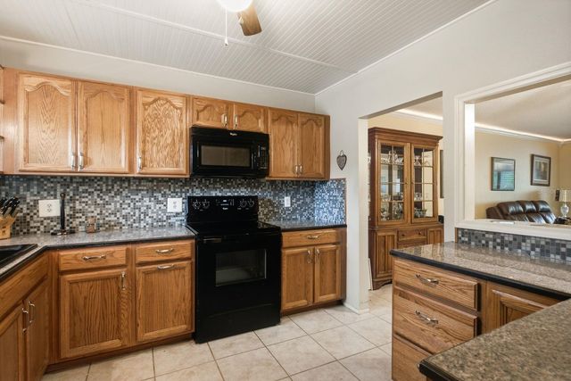 2440 WORLD PARKWAY BOULEVARD 34, Clearwater, FL 33763