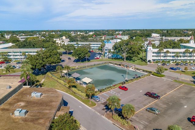 2440 WORLD PARKWAY BOULEVARD 34, Clearwater, FL 33763