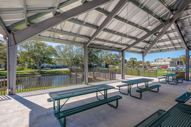 2440 WORLD PARKWAY BOULEVARD 34, Clearwater, FL 33763