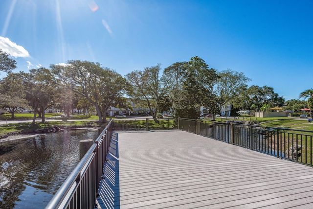 2440 WORLD PARKWAY BOULEVARD 34, Clearwater, FL 33763
