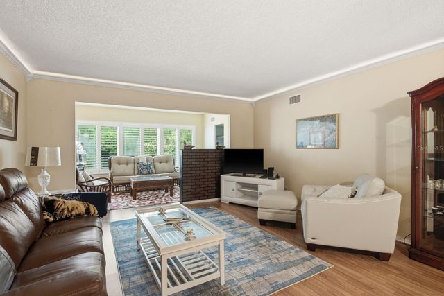 2440 WORLD PARKWAY BOULEVARD 34, Clearwater, FL 33763
