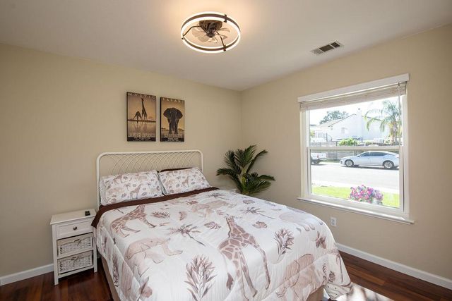 1981 Schaffhausen St, Manteca, CA 95337