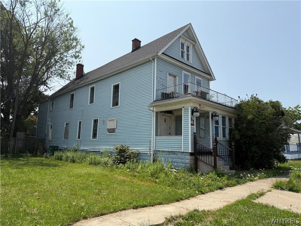 27 Cayuga Street, Buffalo, NY 14211